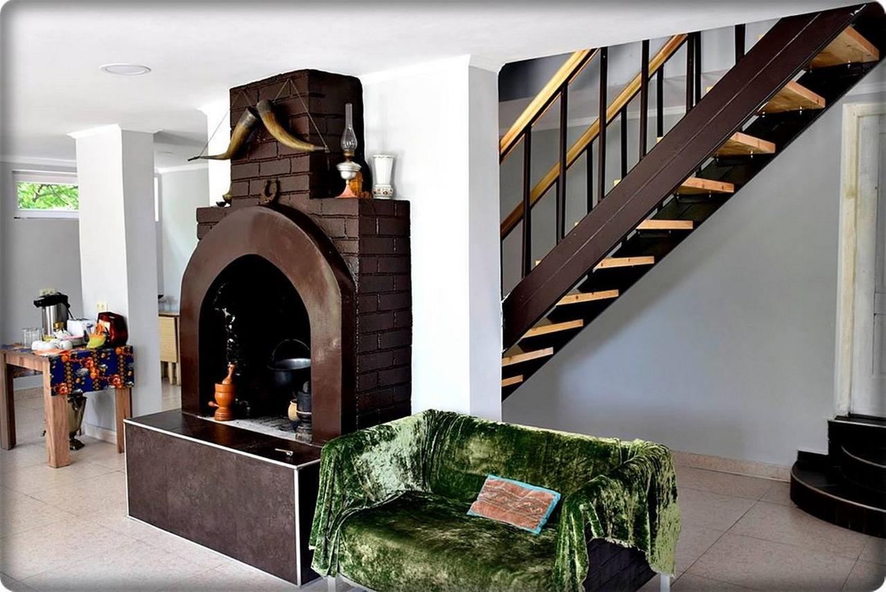 Guest House Qedi Jvari Екстериор снимка