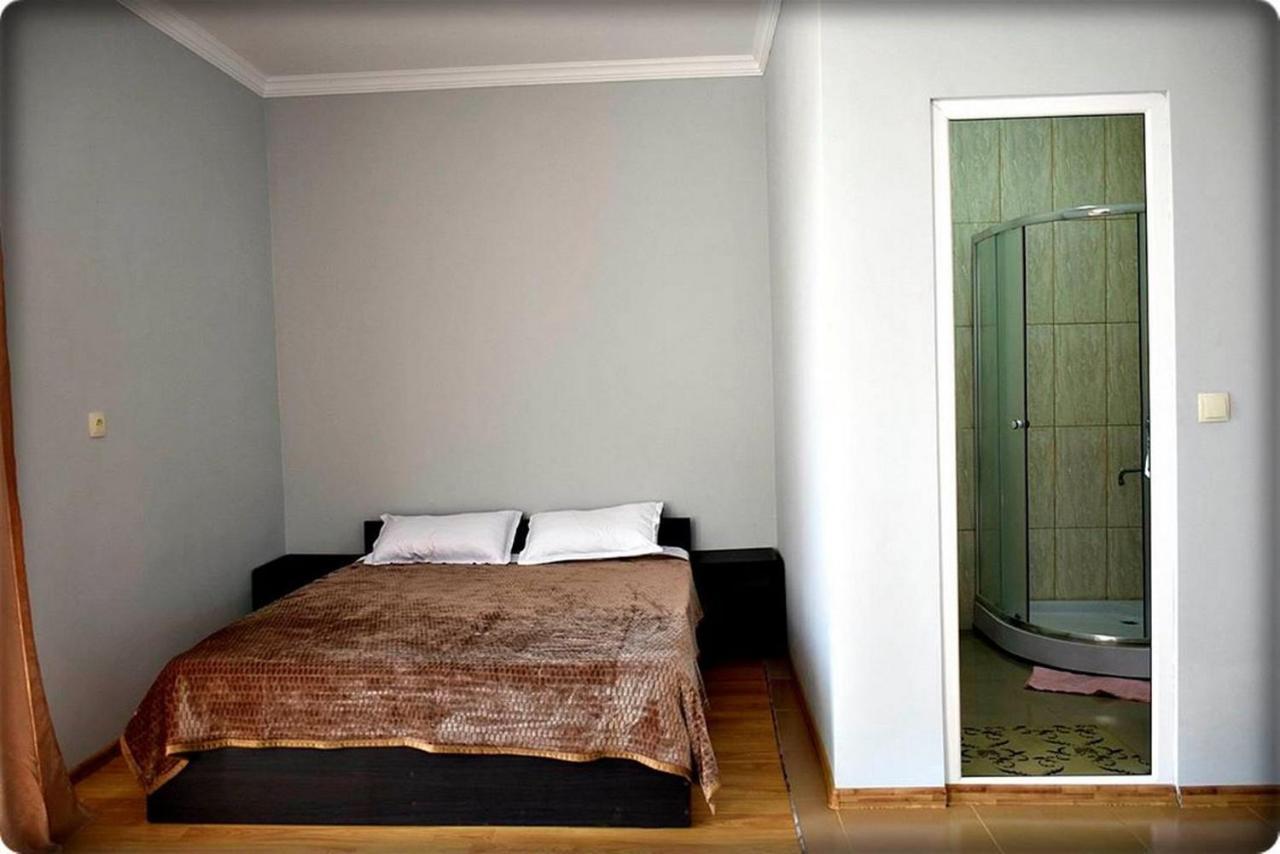 Guest House Qedi Jvari Екстериор снимка
