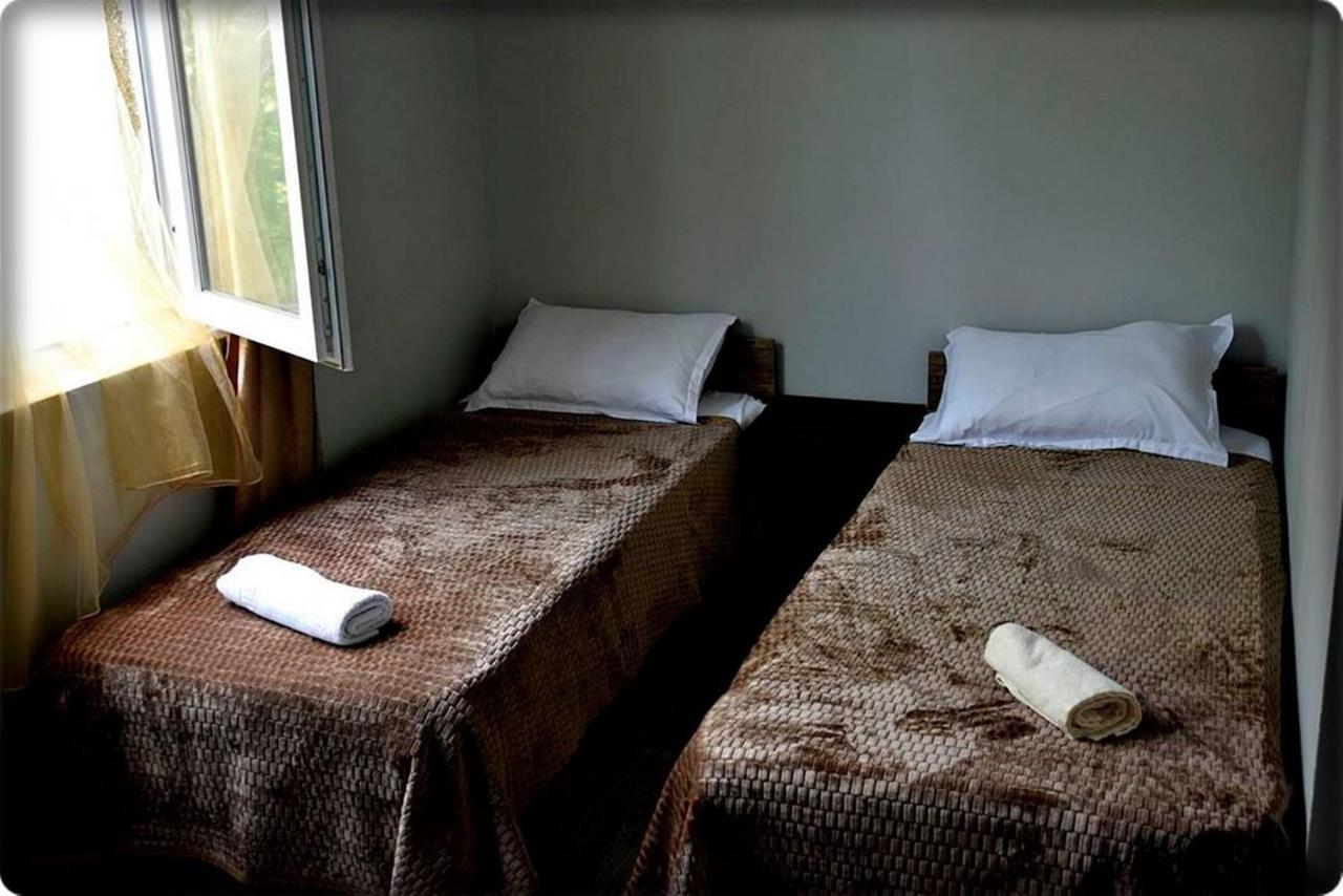 Guest House Qedi Jvari Екстериор снимка
