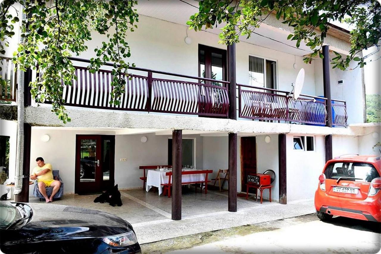 Guest House Qedi Jvari Екстериор снимка