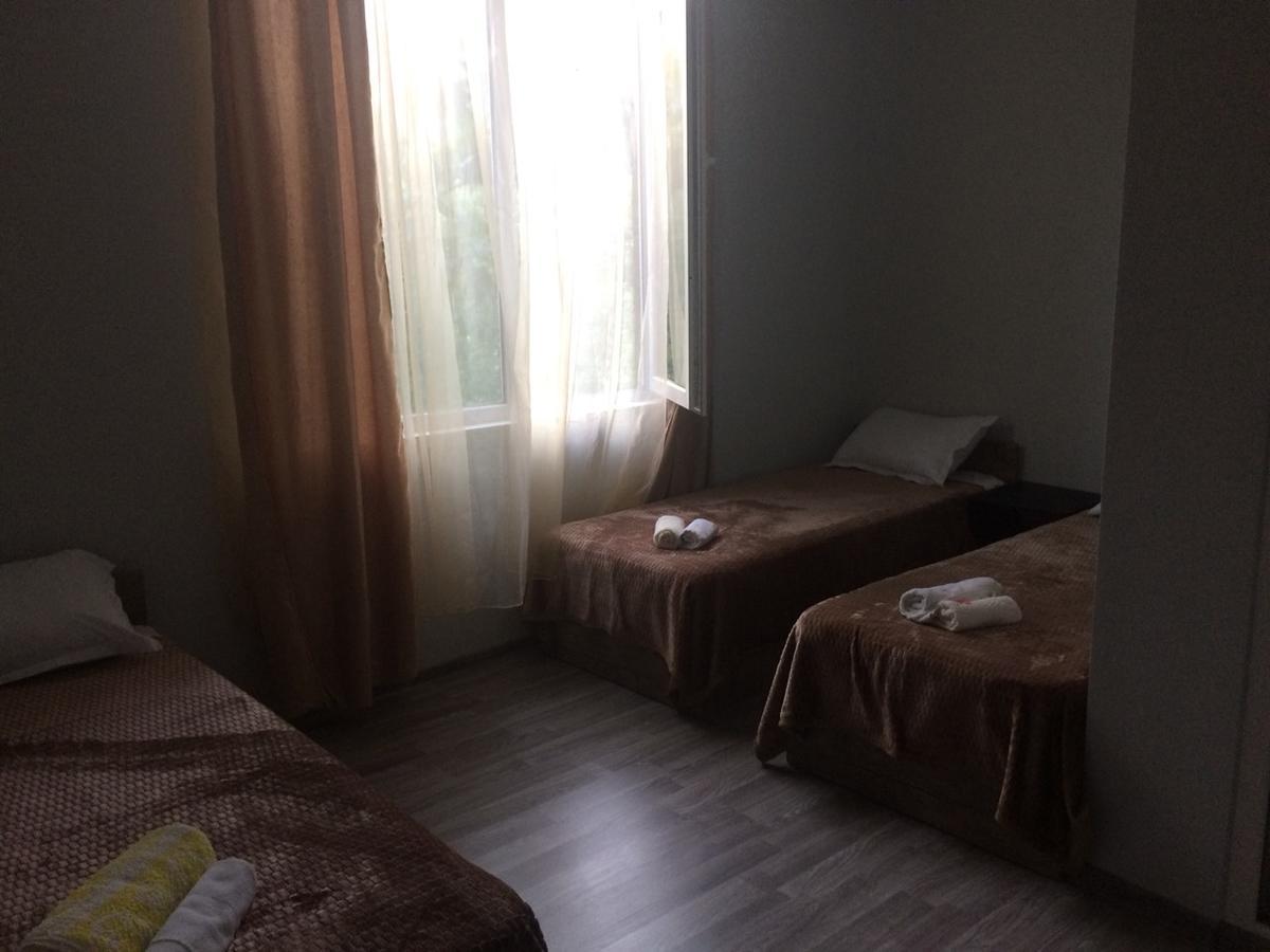 Guest House Qedi Jvari Екстериор снимка
